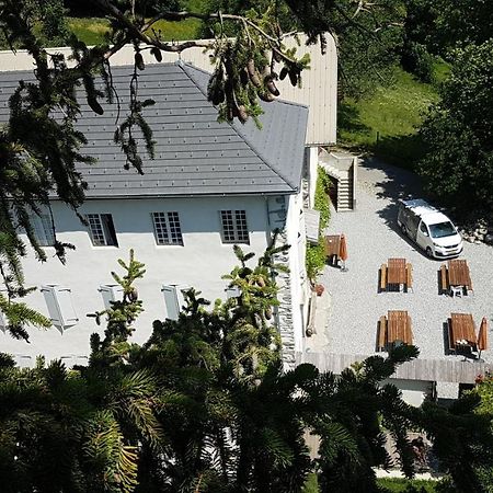 Bed and Breakfast Maison Cimarron Chateauroux-les-Alpes Exteriér fotografie